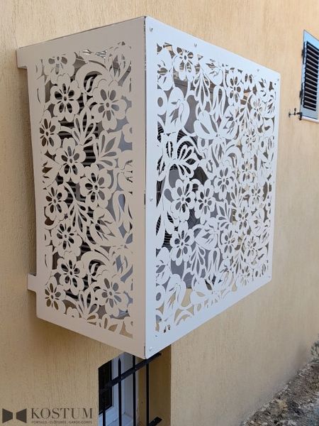 habillage de clim et de PAC en aluminium avec décor